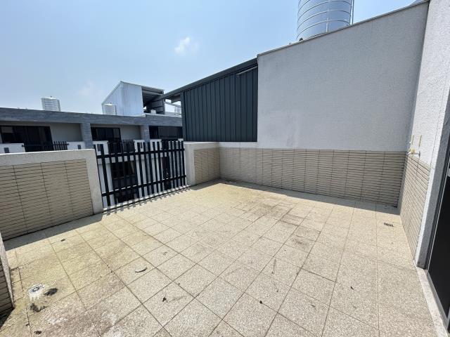 四樓大陽台