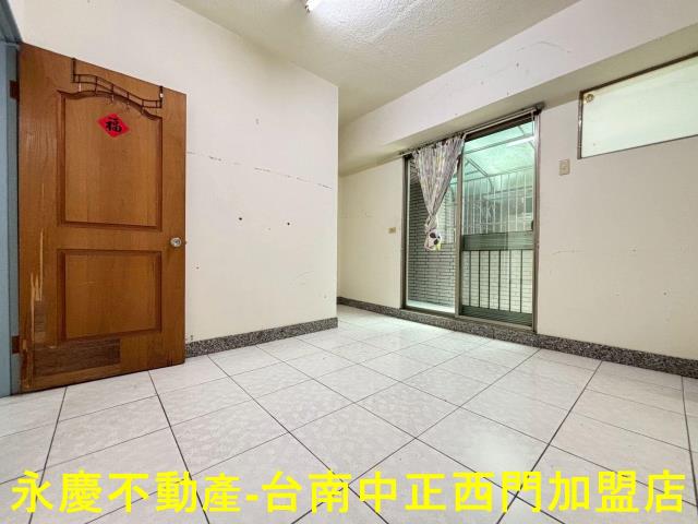 台南東區透天-9