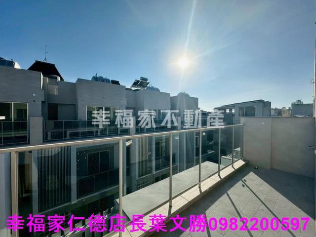 東區透天-5