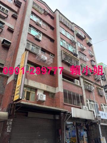 東區法拍華廈-2