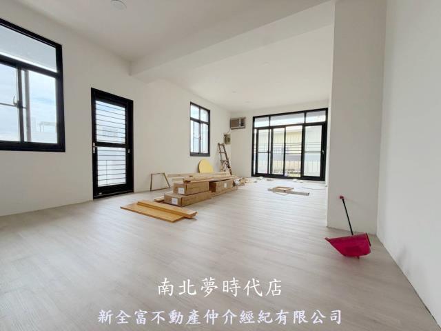 台南東區公寓-1