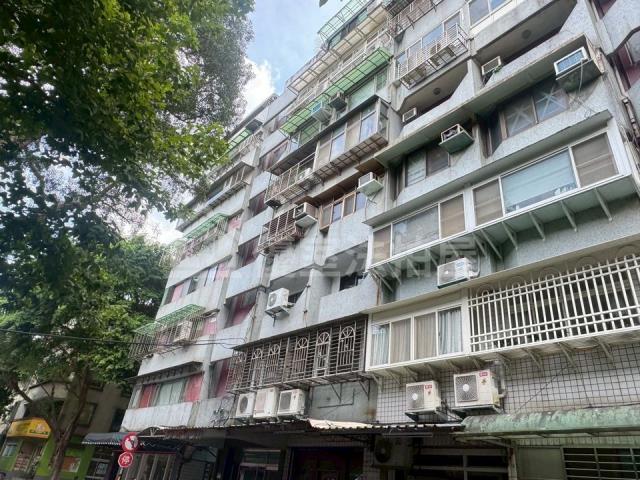 松山華廈法拍-1