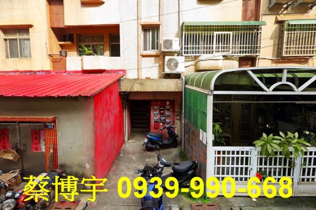 大肚區遊園路中富國宅