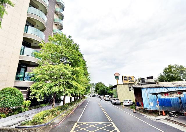 礁溪鄉仁愛路涵松樓
