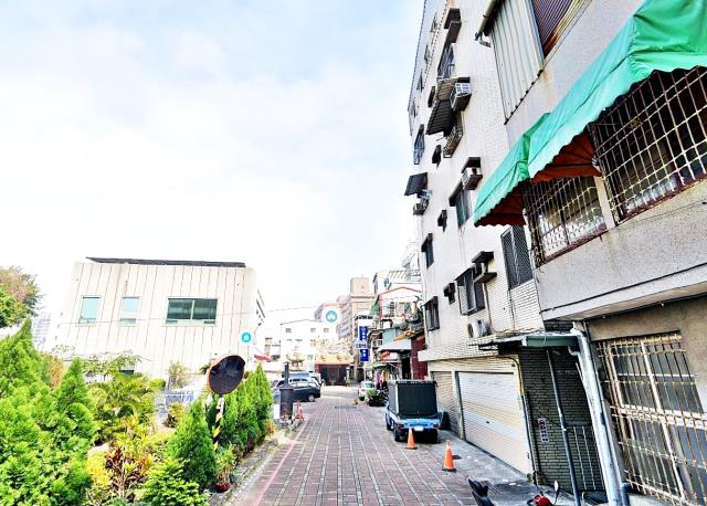 中西區青年路電梯三房