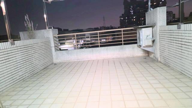 頂樓陽台