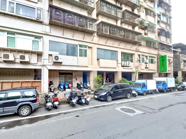 三重大樓法拍-6