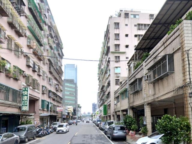 三重大樓法拍-8
