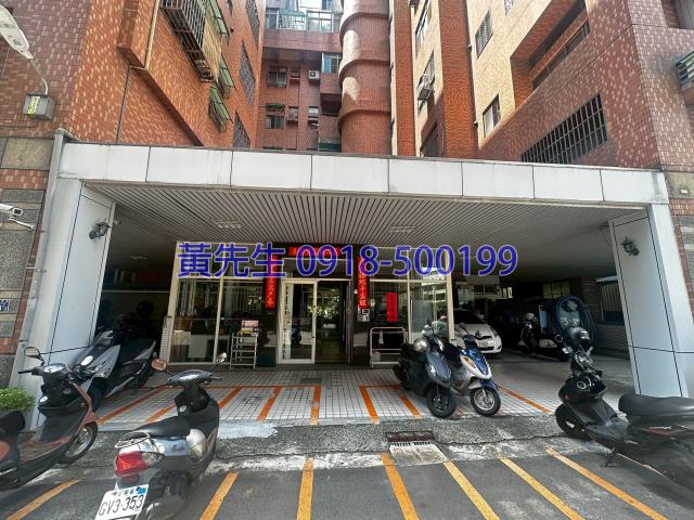 潭子法拍大樓-4