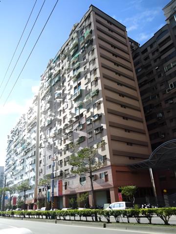 八里法拍大樓-6