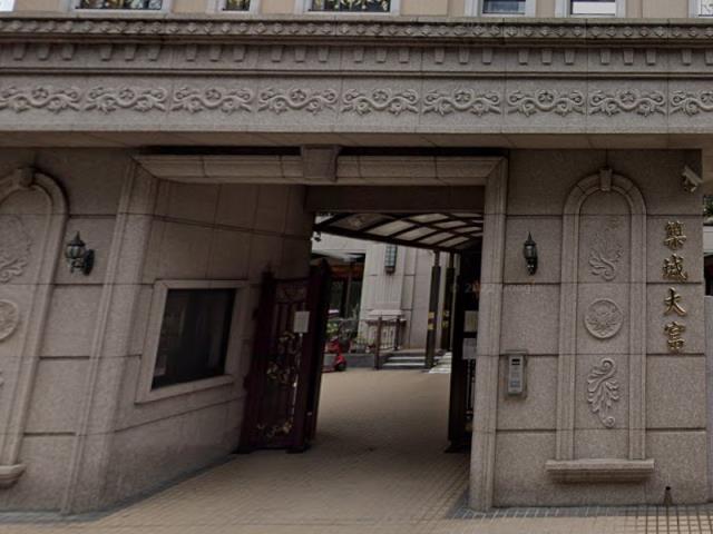 新北三重法拍大樓-3