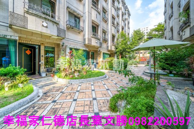 台南東區透天-1