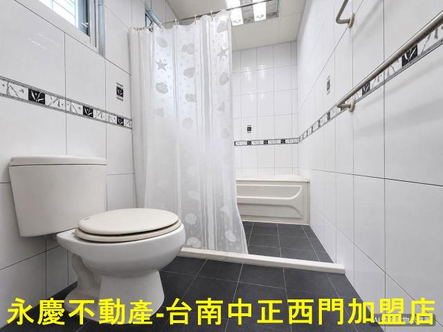 東區透天-8