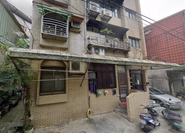新北汐止法拍公寓-3