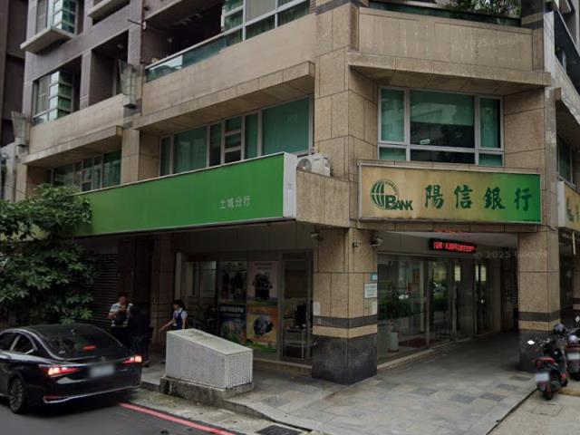 新北大樓法拍-2