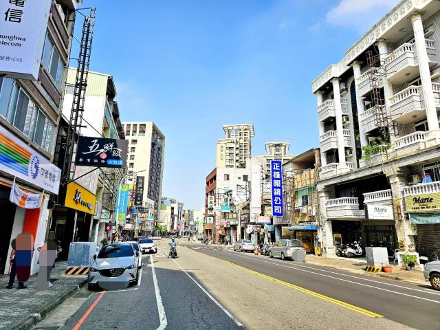 台南中西區透天-11