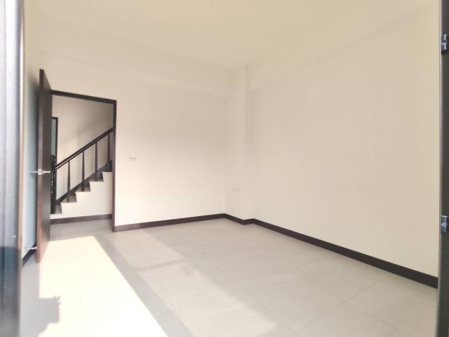 六甲透天-8