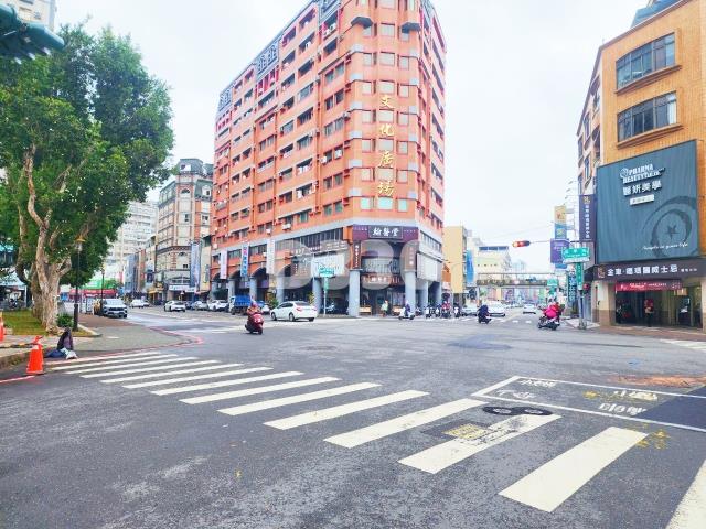 東區透天-6