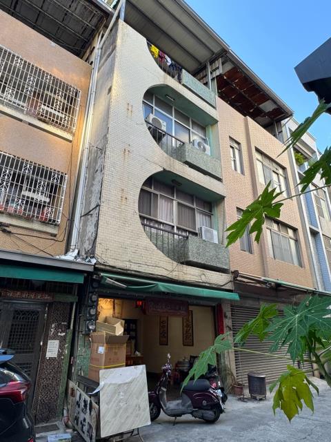 高雄三民區透天法拍-4