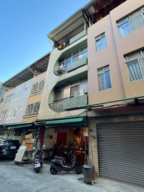 高雄三民區透天法拍-8
