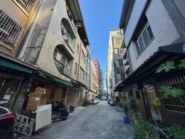 高雄三民區透天法拍-5