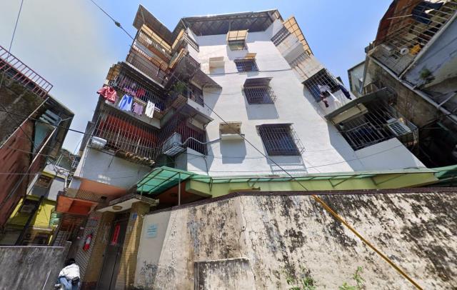 仁愛區法拍公寓-1