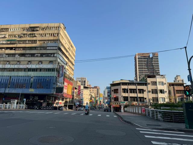 高雄三民區大樓法拍-5