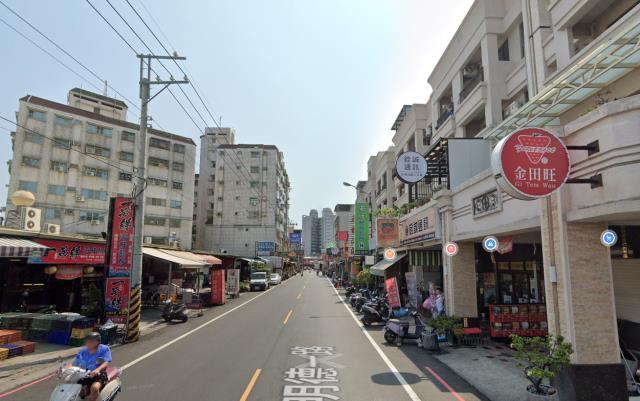 東港拍賣透天-8