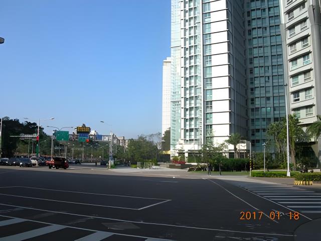台北信義區大樓法拍-11