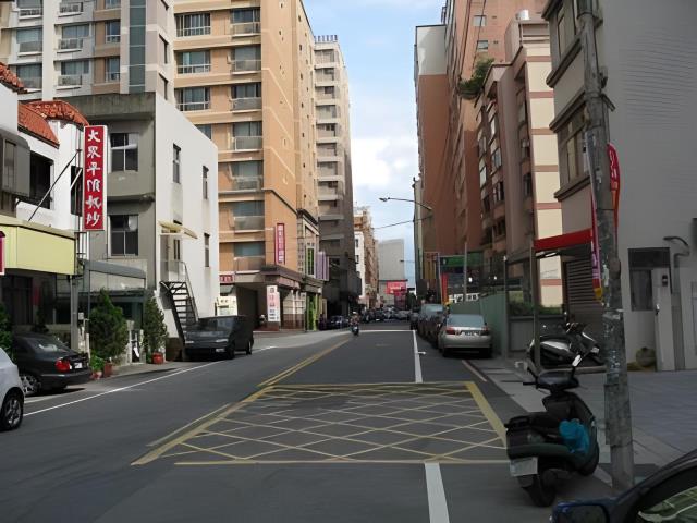 桃園區法拍大樓-3