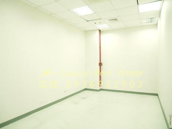 港墘西湖近捷運辦公室