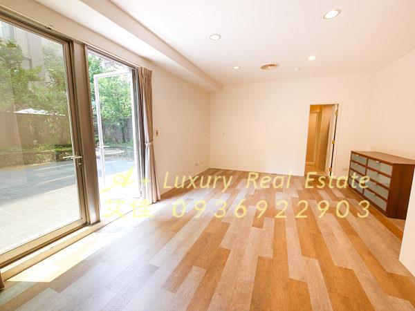 維也納花園廣場大露台