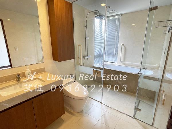 天母近美國學校