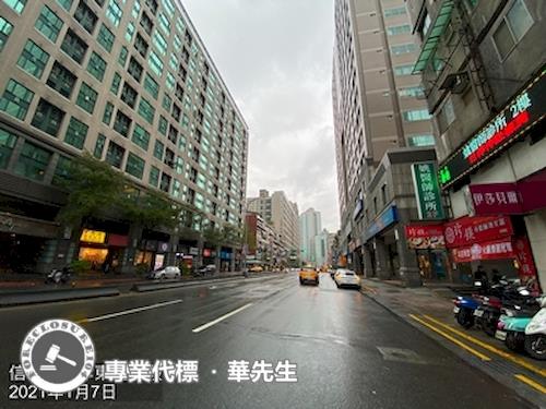 台北信義區大樓法拍-10