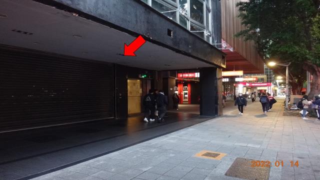 台北大安區拍賣華廈-4