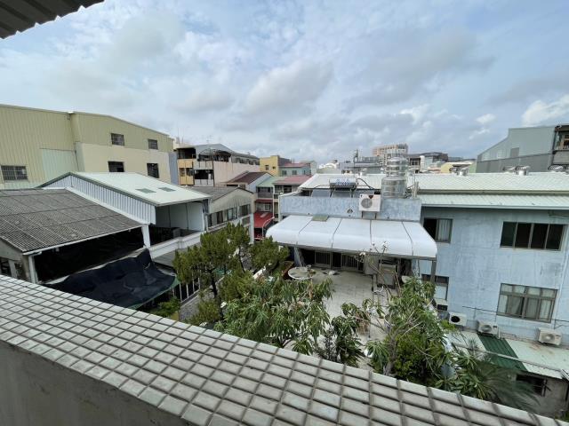 台南南區透天-9