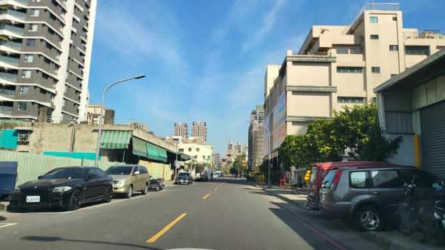 三民區廠房-2