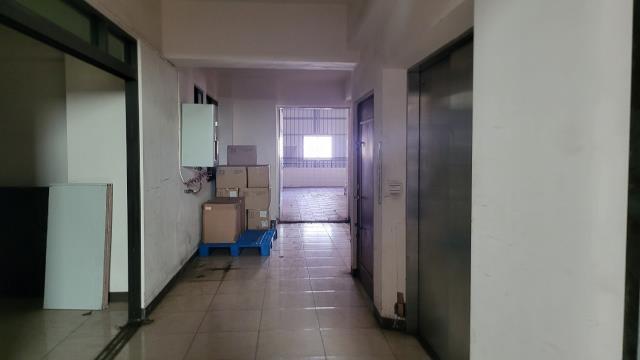 三民區廠房-4