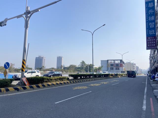 台南安平透天-8