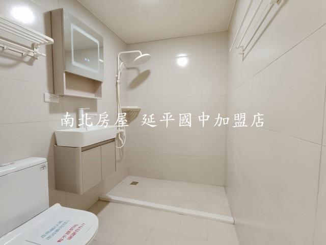 台南東區公寓-11