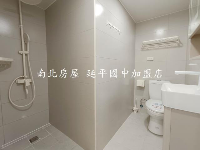 台南東區公寓-12