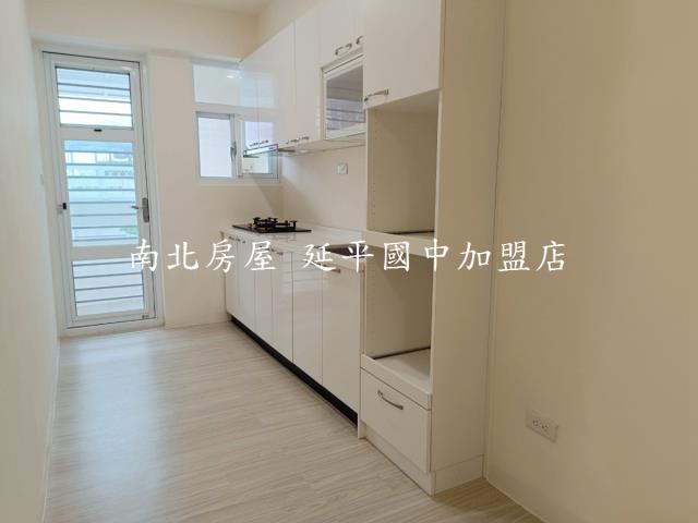 台南東區公寓-4
