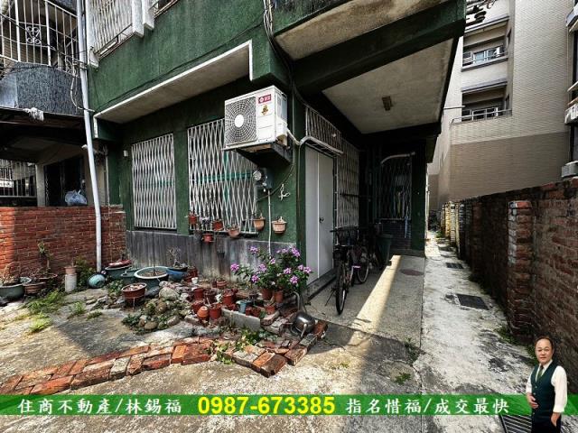 台南北區透天-11