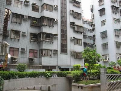 八里華廈法拍-1