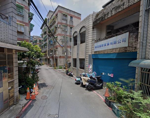 信義區透天法拍-5