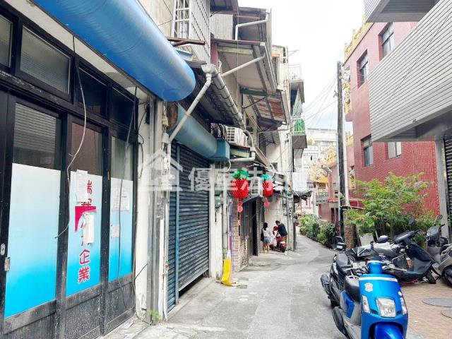 苗栗法拍透天-7