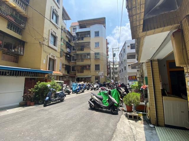高雄岡山公寓-1