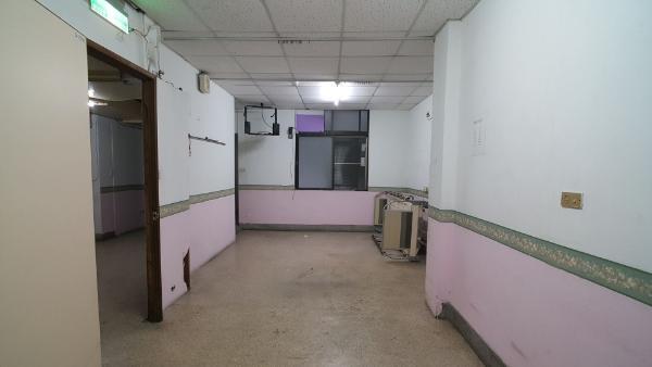 東區店面-10