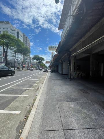 西區店面-14