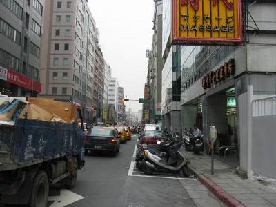 台北大樓法拍-8